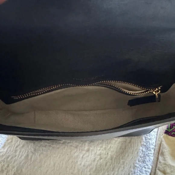 Tory Burch crossbody - Picture 6 of 8